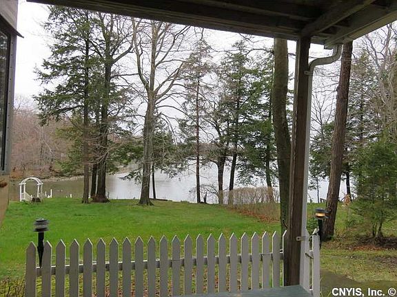 3rd image of 9289 Ingersoll Dr