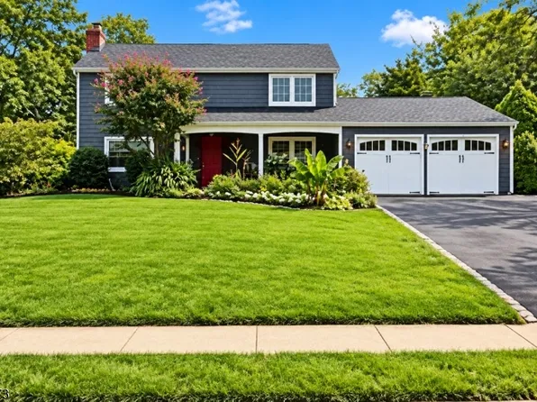 13 Dahlia Rd, Franklin Twp., NJ 08873