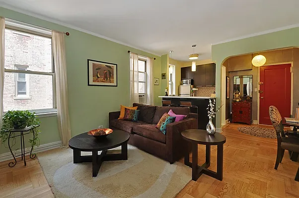 Rented by Corcoran | media 15