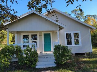 801 S Travis Ave, Cleveland, TX 77327