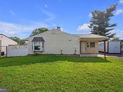 121 Gable Hill Rd, Levittown, PA, 19057