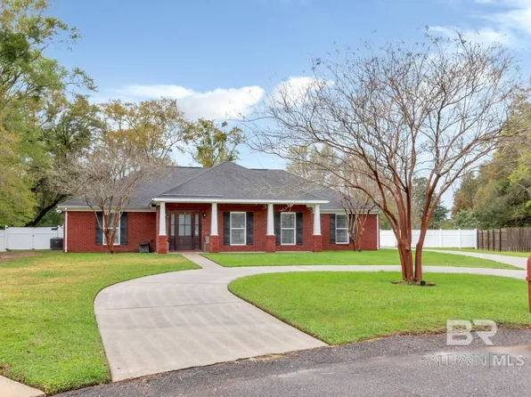 7404 James St, Mobile, AL 36619