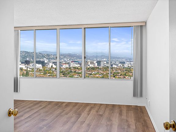 4th image of 2160 Century Park E Floor 16