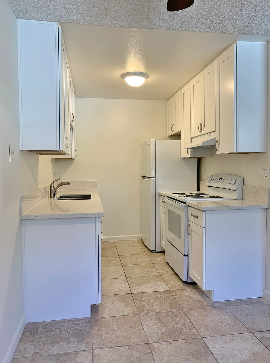 Building Photo - 4127 Hamilton St #4