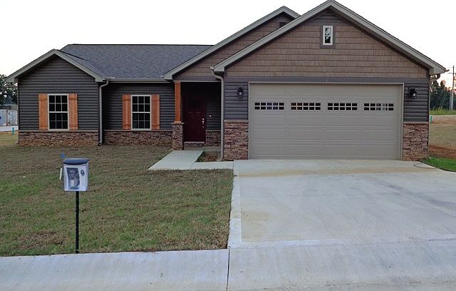 1st image of 107 Deerfield Dr