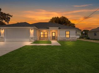 903 E Bowie St, Beeville, TX 78102