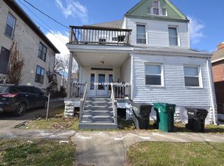 529 Hawthorne Ave #1, Cincinnati, OH 45205