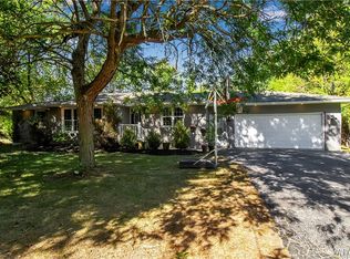 1040 Klein Rd, Buffalo, NY 14221