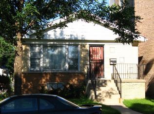 8718 S Jeffery Blvd, Chicago, IL 60617