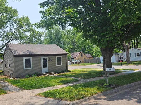 27649 Long St, Livonia, MI 48152