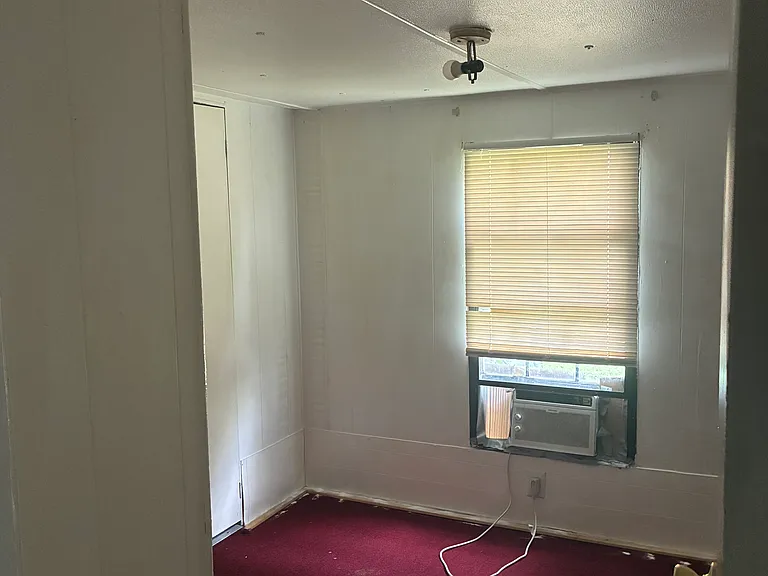 1801 S Business Highway 45 #11 — Photo 4