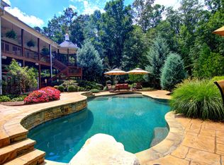 2280 Grand Oaks Dr, Social Circle, GA 30025