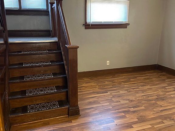 4th image of 1013 W 6th St