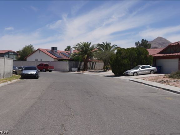 2nd image of 738 Loganrun Ln