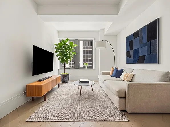 101 Wall St #12A, New York, NY 10005