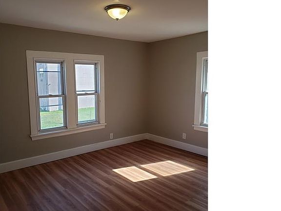 5th image of 23 N Burnett St #1