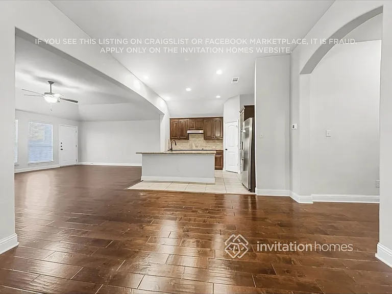 237 Dakota Dr — Photo 6