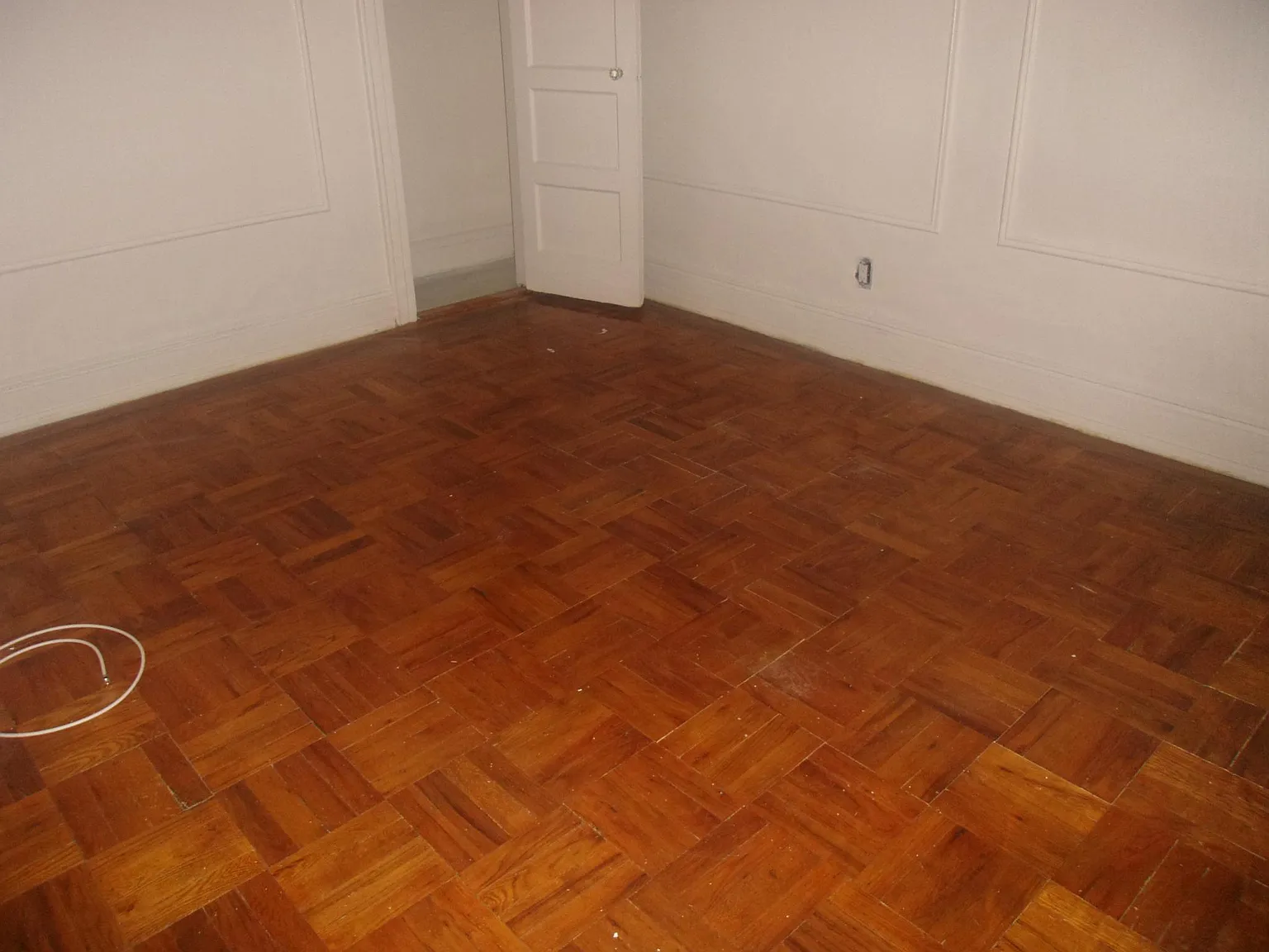 39th Ave, Bayside — Photo 3