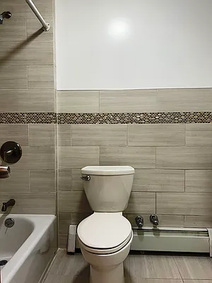 Rented by Prime Realty | media 34