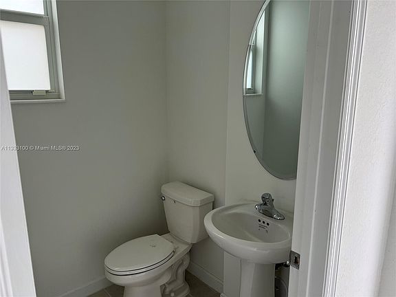 5th image of 2387 NW 131st Cir