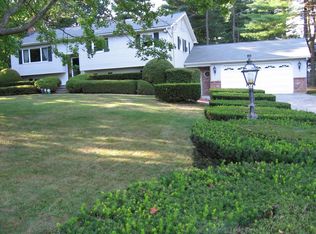 13 Charcoal Ridge Rd S, Danbury, CT 06811