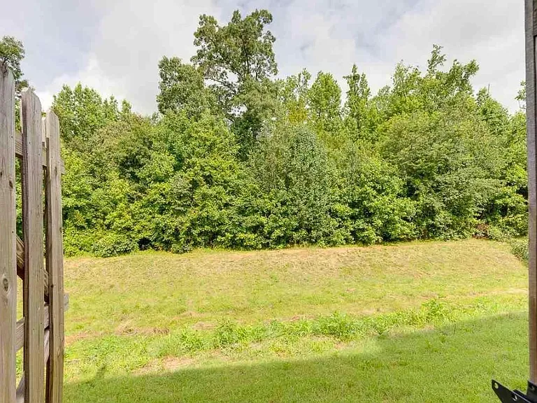 426 Woodbark Ct — Photo 23