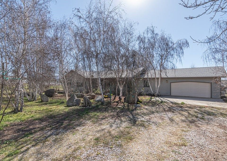 1st image of 40757 Brook Trails Way