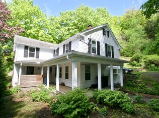 1650 Pleasant St, Lee, MA 01238