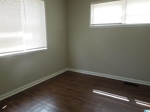 5th image of 3013 Highland Dr