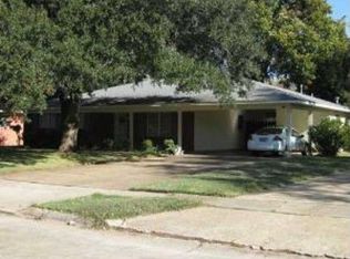 1901 Bayou Dr, Shreveport, LA 71105