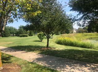 2140 Fescue Dr, Aurora, IL