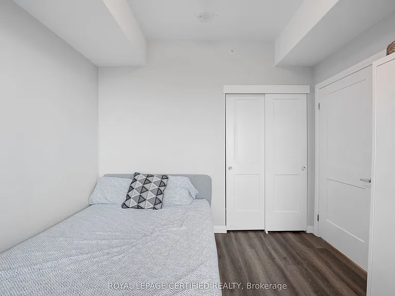 108 Garment St #1502 — Photo 9