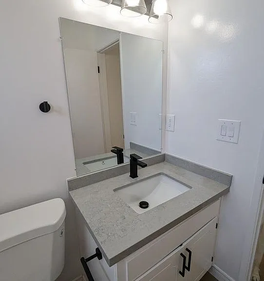 12415 Texas Ave #8 — Photo 10