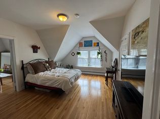 36 Taber Ave FL 3RD, Providence, RI 02906