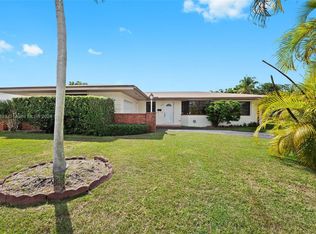 15830 SW 103rd Ct, Miami, FL 33157