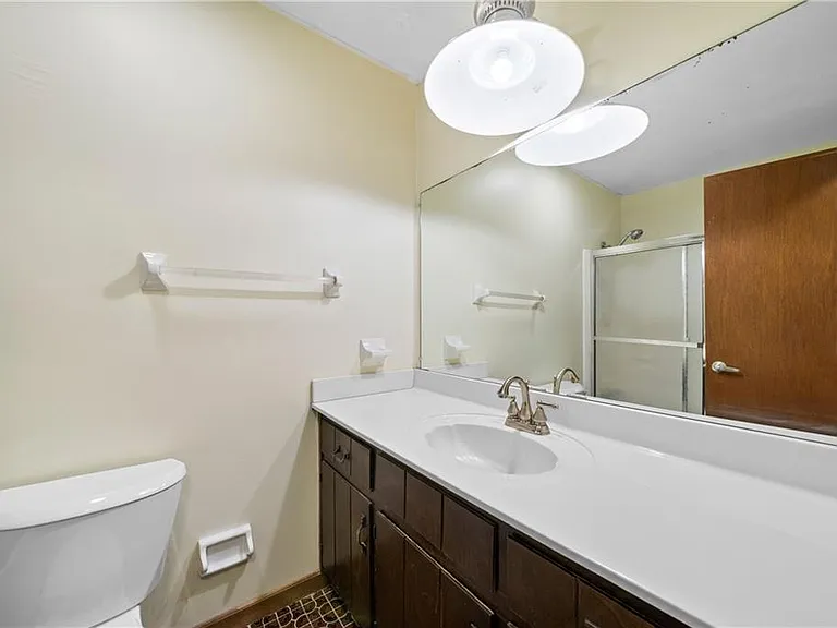 1131 Lafayette Dr SW — Photo 11
