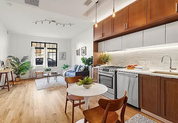 2nd image of 42 Maspeth Ave APT 1I