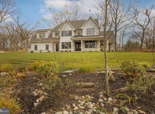 385 Port Royal Ave, Philadelphia, PA 19128