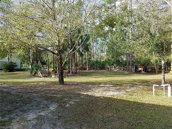 5th image of 19241 Ethel Dr