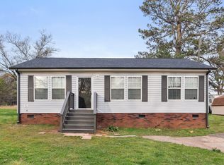 304 Regal Rd, Clover, SC 29710