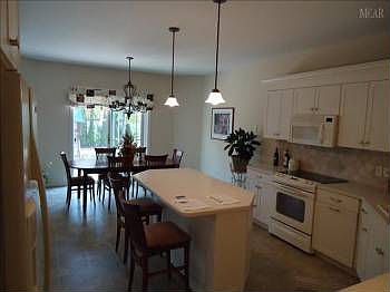 4th image of 8108 High Oaks Dr