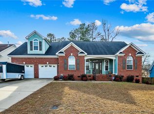 1412 Blue Ribbon Ln, Hope Mills, NC 28348