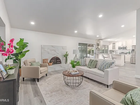 3833 W WOODRIDGE Drive, Glendale, AZ 85308