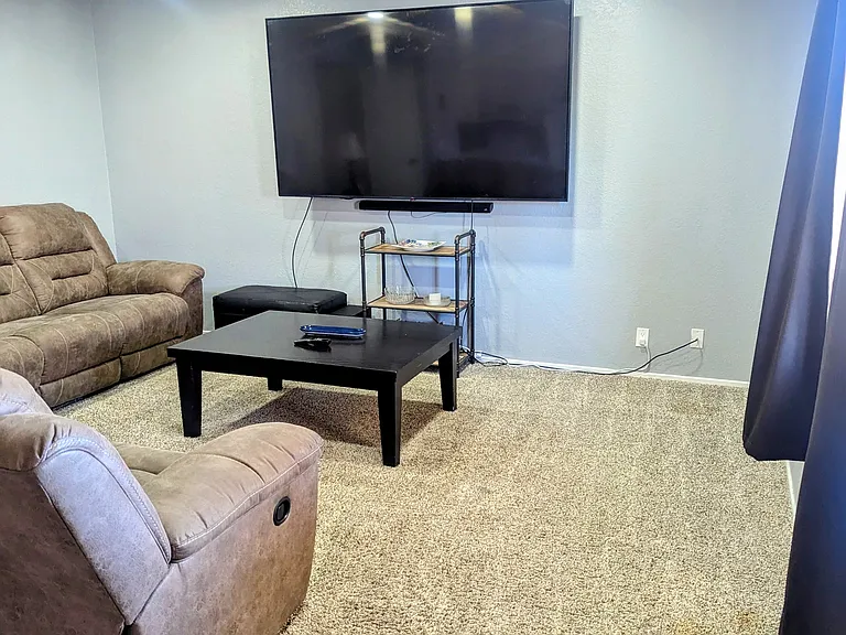453 Mesa Blvd #201 — Photo 3