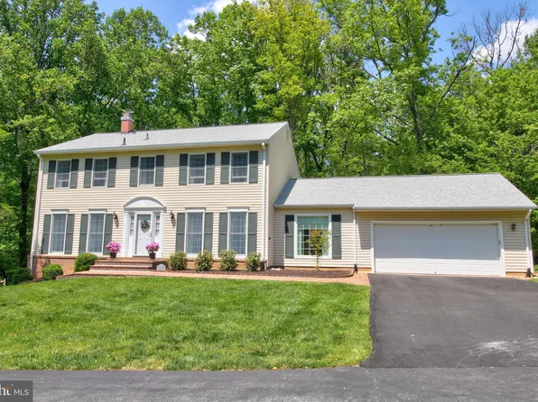 3005 Phyllmar Pl, Oakton, VA 22124