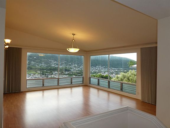 4th image of 3383 Keahi St #B