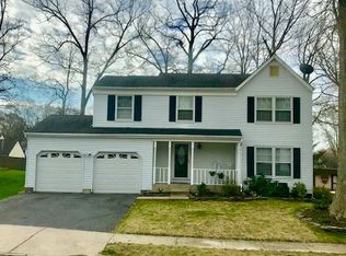 13 Concord Cir, Howell, NJ 07731