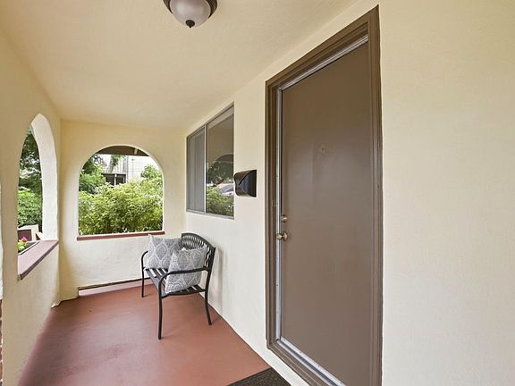 5th image of 542 N 12th St
