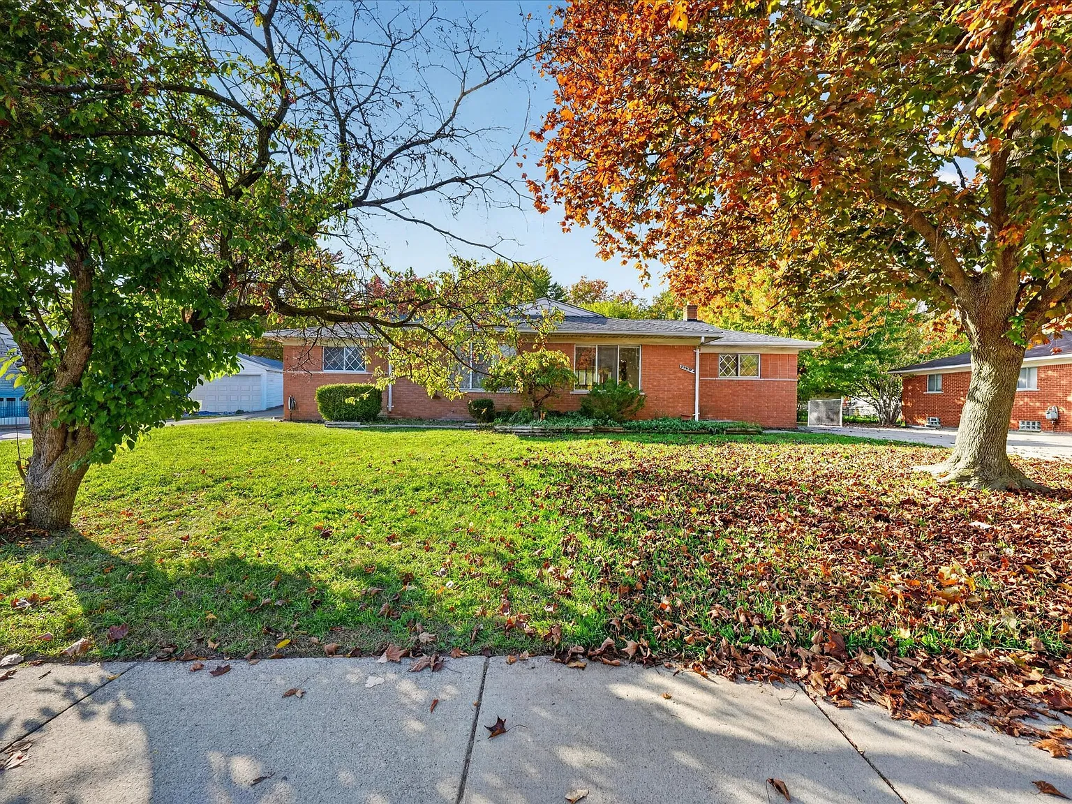 28711 Little Mack Avenue - 28715 — Photo 1