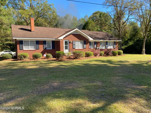 7253 James B White Highway S, Whiteville, NC 28472